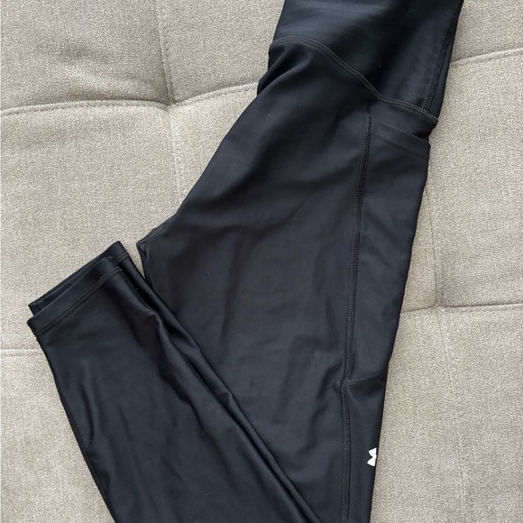 Under armor compression running leggings - Picture 3 of 4